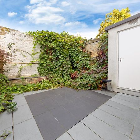 Luxury 4-Bedroom Modern Flat In Central London Steps From Station, Sleeps 9 In Style! Buitenkant foto